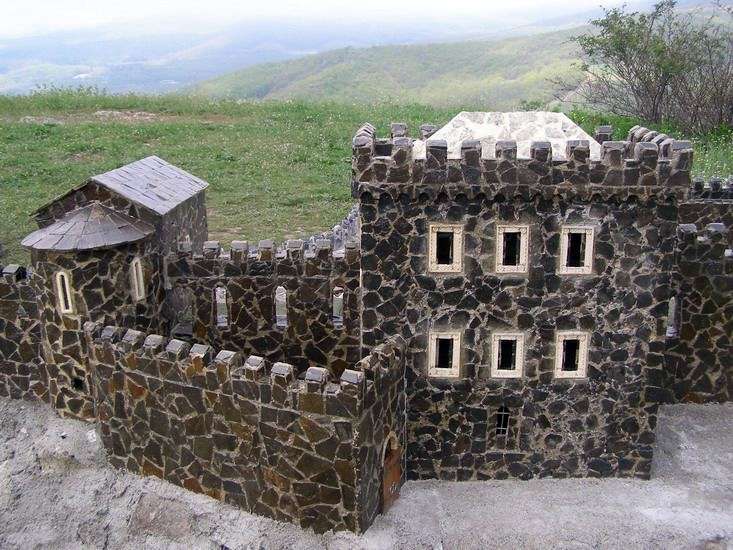 Крепость «Фуна»